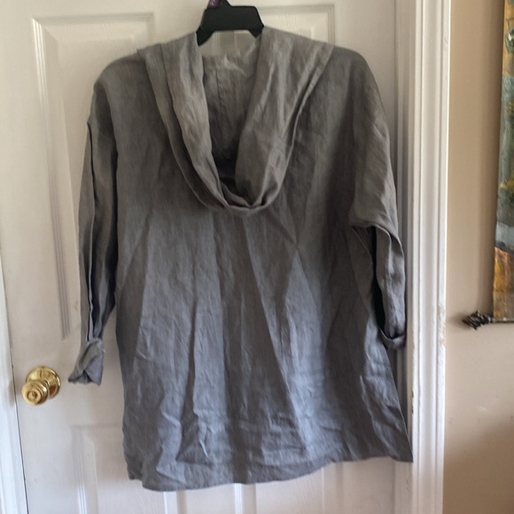 Lafayette 148 women’s size Large gray hooded open front linen jacket or coverup - Picture 4 of 4